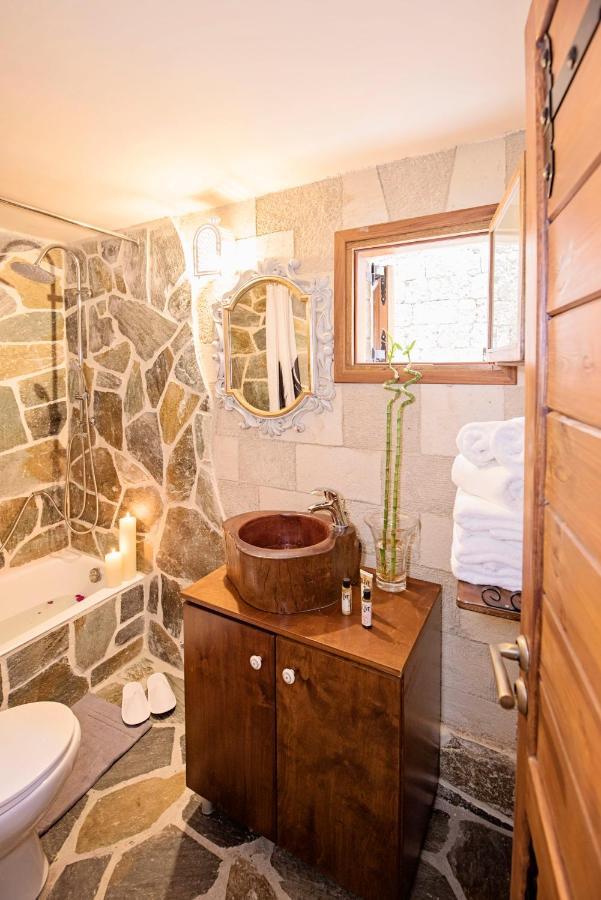 Athina House Holiday home *